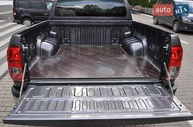 Пикап Toyota Hilux 2016 в 