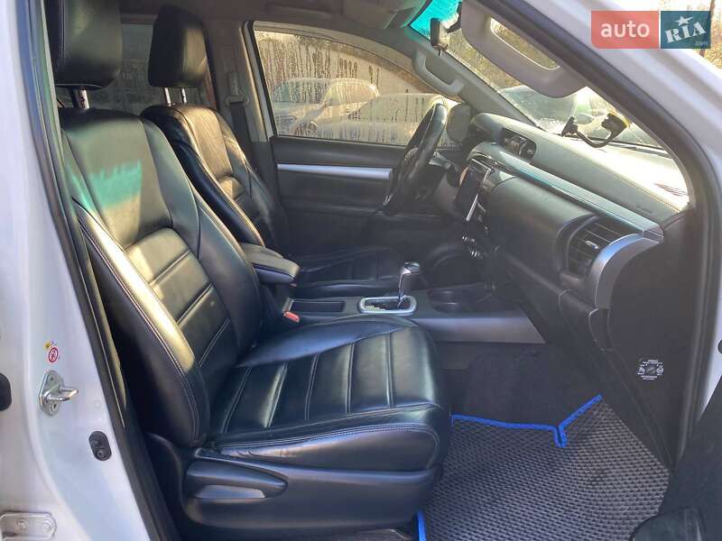 Пикап Toyota Hilux 2016 в Львове фото 25 Пикап Toyota Hilux 2016 в Львове