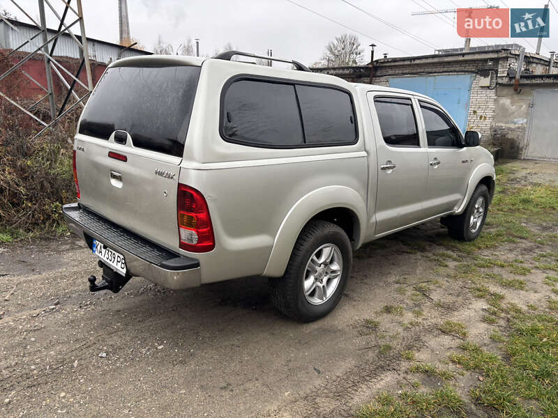 Пикап Toyota Hilux 2009 в Киеве фото 10 Пикап Toyota Hilux 2009 в Киеве