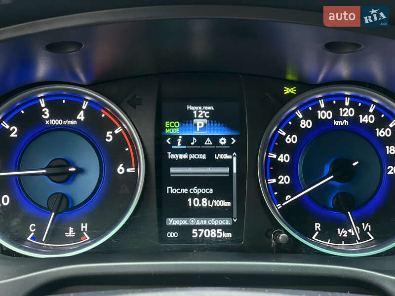 Пикап Toyota Hilux 2018 в Киеве