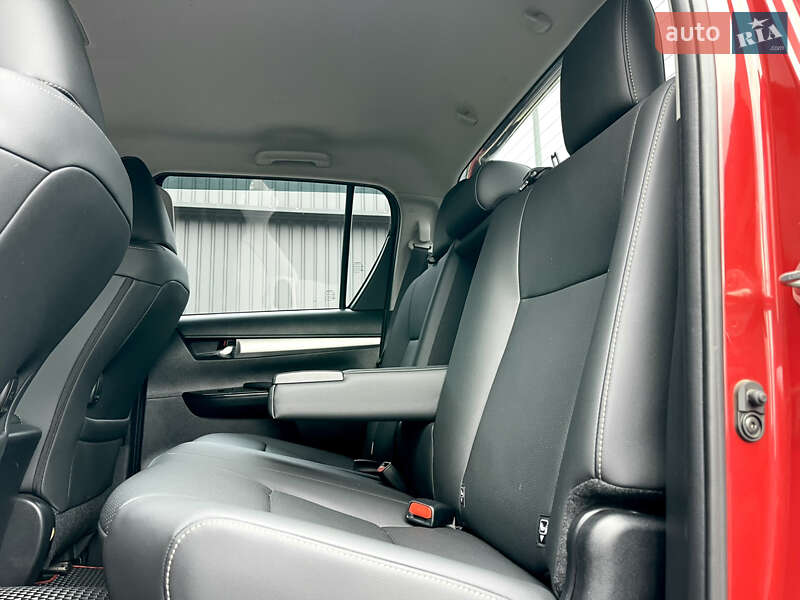 Пикап Toyota Hilux 2018 в Киеве