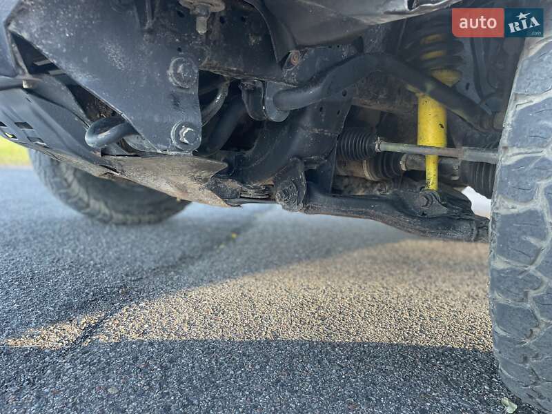 Пикап Toyota Hilux 2016 в Львове