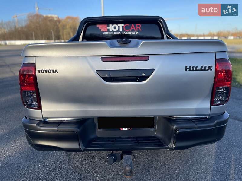 Пикап Toyota Hilux 2016 в Львове