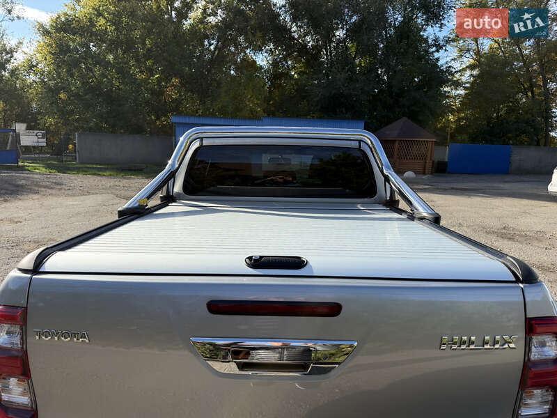 Пикап Toyota Hilux 2021 в Днепре фото 10 Пикап Toyota Hilux 2021 в Днепре