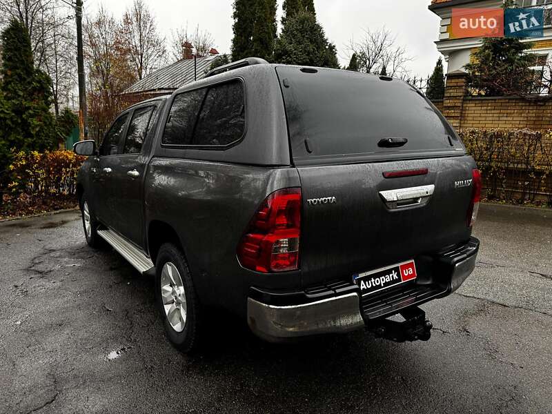 Пикап Toyota Hilux 2017 в Киеве