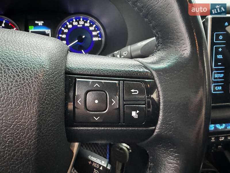 Пикап Toyota Hilux 2017 в Киеве