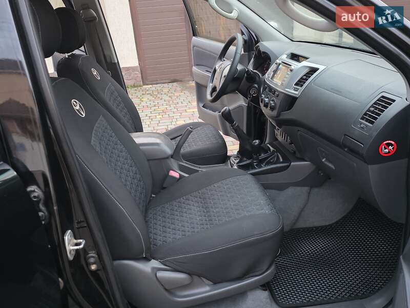 Пикап Toyota Hilux 2012 в Одессе