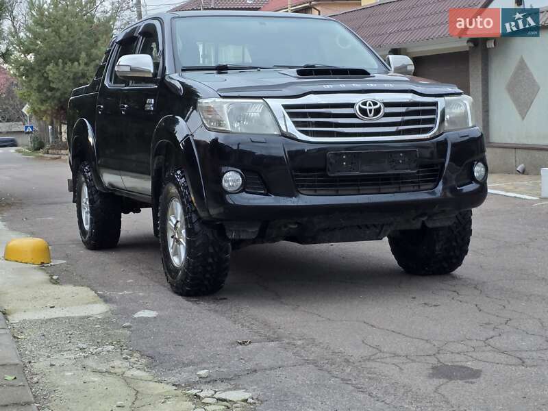 Пикап Toyota Hilux 2012 в Одессе