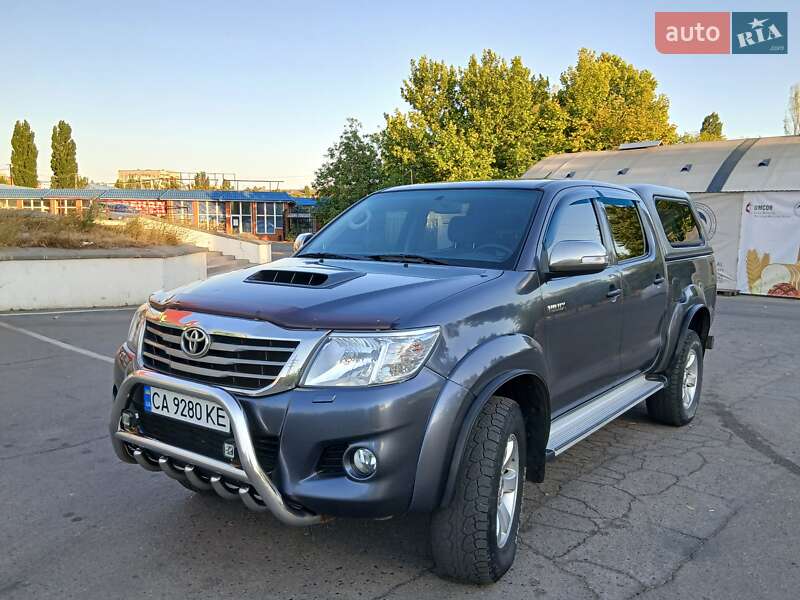 Пикап Toyota Hilux 2013 в Николаеве фото 3 Пикап Toyota Hilux 2013 в Николаеве