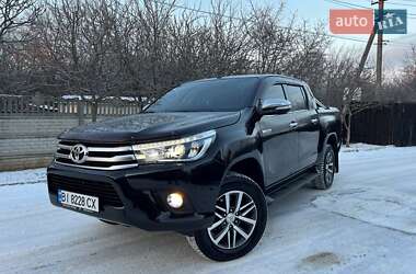 Пикап Toyota Hilux 2016 в Полтаве