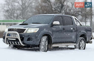 Пикап Toyota Hilux 2012 в Киеве
