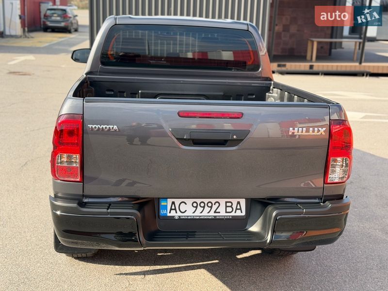 Пикап Toyota Hilux 2024 в Киеве фото 6 Пикап Toyota Hilux 2024 в Киеве