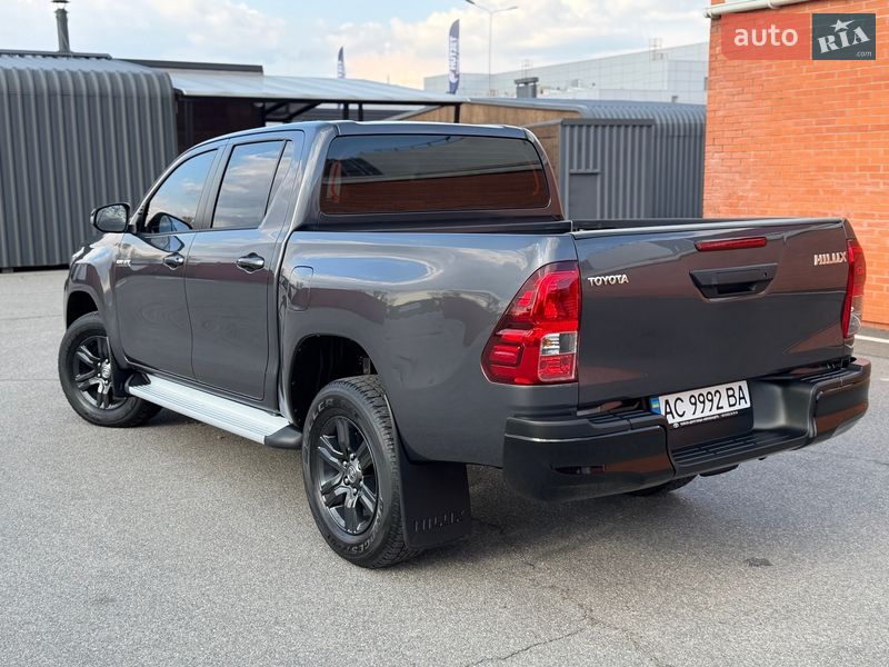 Пикап Toyota Hilux 2024 в Киеве фото 29 Пикап Toyota Hilux 2024 в Киеве