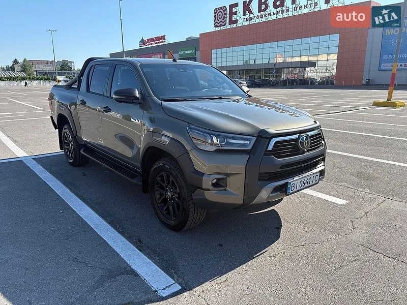 Toyota Hilux 2023