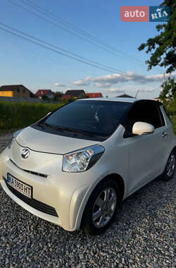 Toyota IQ 2009 Toyota IQ 2009
