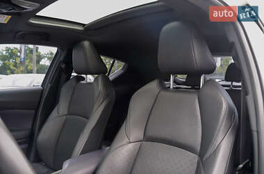 Внедорожник / Кроссовер Toyota Izoa 2021 в 