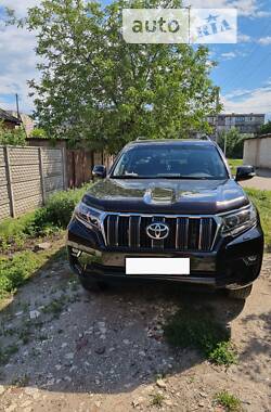 Внедорожник / Кроссовер Toyota Land Cruiser Prado 150 2017 в Харькове