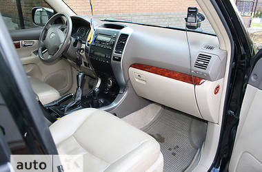 Внедорожник / Кроссовер Toyota Land Cruiser Prado 2007 в 
