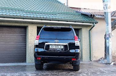 Внедорожник / Кроссовер Toyota Land Cruiser Prado 2011 в Одессе