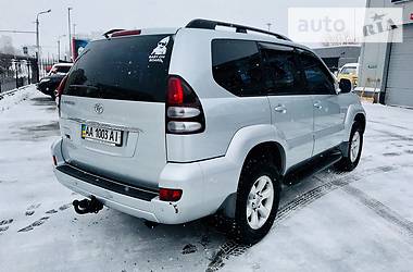 Внедорожник / Кроссовер Toyota Land Cruiser Prado 2006 в Киеве