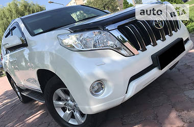 Toyota Land Cruiser Prado 2013