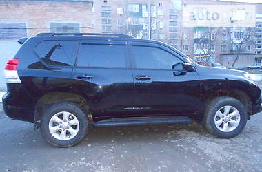 Внедорожник / Кроссовер Toyota Land Cruiser Prado 2010 в Кропивницком