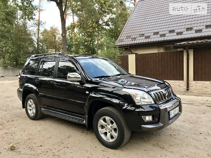 Позашляховик / Кросовер Toyota Land Cruiser Prado 2007 в Києві