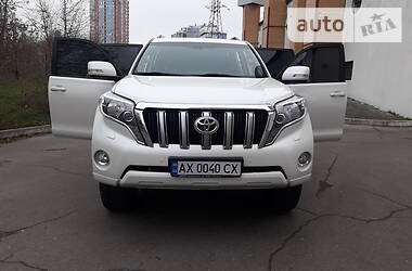 Позашляховик / Кросовер Toyota Land Cruiser Prado 2016 в Харкові