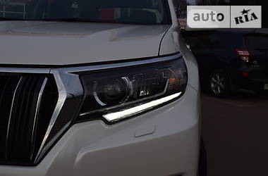 Позашляховик / Кросовер Toyota Land Cruiser Prado 2019 в Житомирі