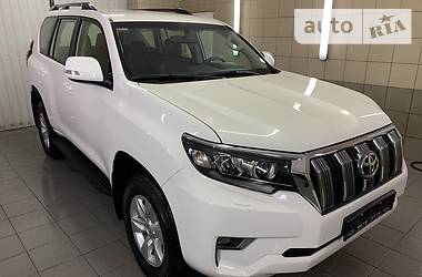 Позашляховик / Кросовер Toyota Land Cruiser Prado 2019 в 