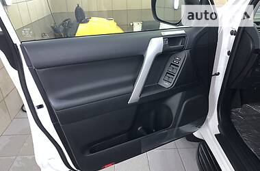 Позашляховик / Кросовер Toyota Land Cruiser Prado 2019 в 