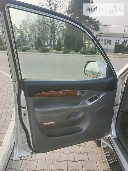 Позашляховик / Кросовер Toyota Land Cruiser Prado 2004 в Ізмаїлі