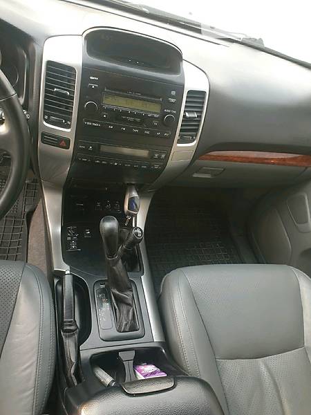 Позашляховик / Кросовер Toyota Land Cruiser Prado 2004 в Ізмаїлі