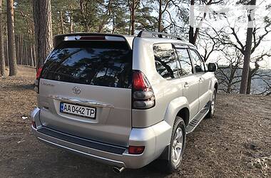 Позашляховик / Кросовер Toyota Land Cruiser Prado 2007 в 