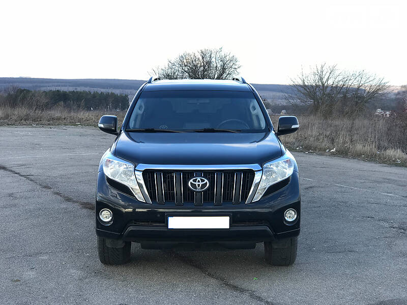 Позашляховик / Кросовер Toyota Land Cruiser Prado 2015 в Києві
