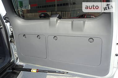 Позашляховик / Кросовер Toyota Land Cruiser Prado 2013 в 