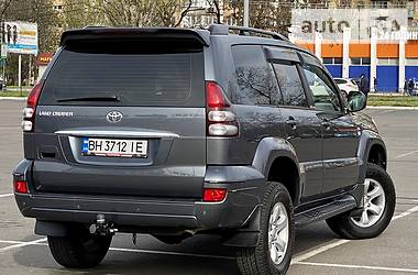 Позашляховик / Кросовер Toyota Land Cruiser Prado 2005 в 