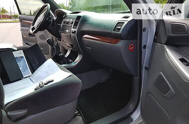 Позашляховик / Кросовер Toyota Land Cruiser Prado 2007 в 