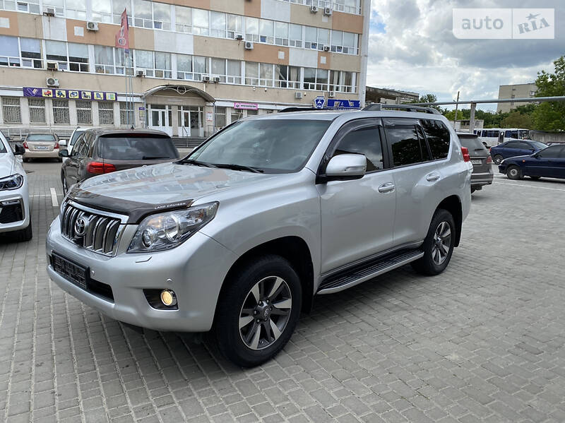 Позашляховик / Кросовер Toyota Land Cruiser Prado 2013 в Львові