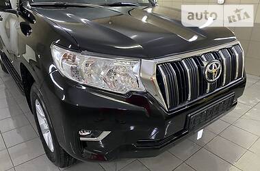 Позашляховик / Кросовер Toyota Land Cruiser Prado 2019 в 