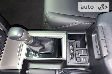 Позашляховик / Кросовер Toyota Land Cruiser Prado 2019 в 