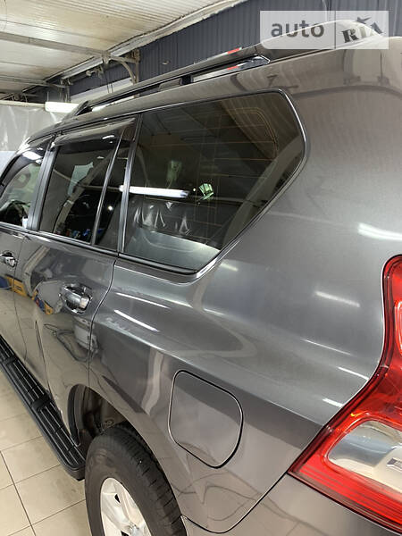 Позашляховик / Кросовер Toyota Land Cruiser Prado 2013 в Києві фото 10 Позашляховик / Кросовер Toyota Land Cruiser Prado 2013 в Києві