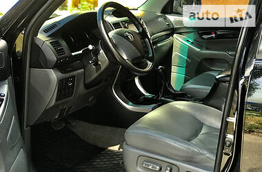 Позашляховик / Кросовер Toyota Land Cruiser Prado 2005 в 