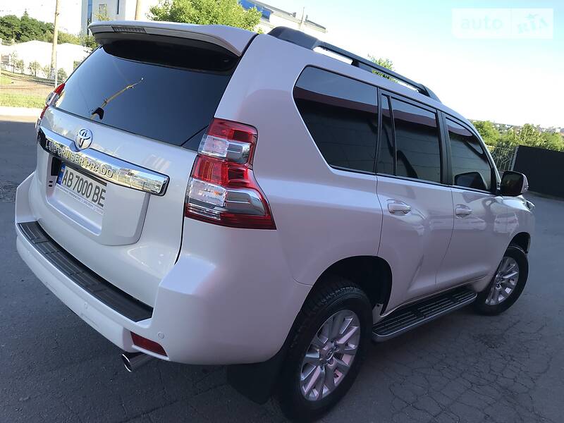 Позашляховик / Кросовер Toyota Land Cruiser Prado 2017 в Вінниці