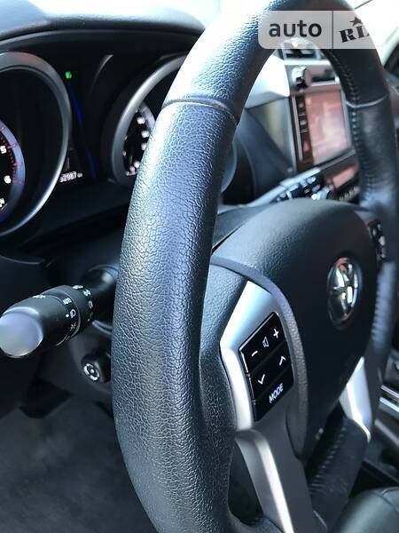 Позашляховик / Кросовер Toyota Land Cruiser Prado 2017 в Вінниці