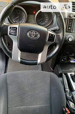Внедорожник / Кроссовер Toyota Land Cruiser Prado 2013 в Ивано-Франковске