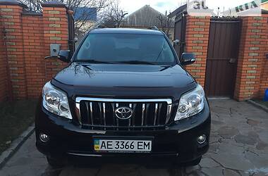 Toyota Land Cruiser Prado 2013