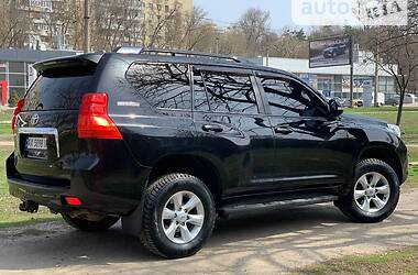 Внедорожник / Кроссовер Toyota Land Cruiser Prado 2012 в Харькове