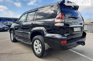 Внедорожник / Кроссовер Toyota Land Cruiser Prado 2005 в Ивано-Франковске