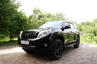 Toyota Land Cruiser Prado 2011